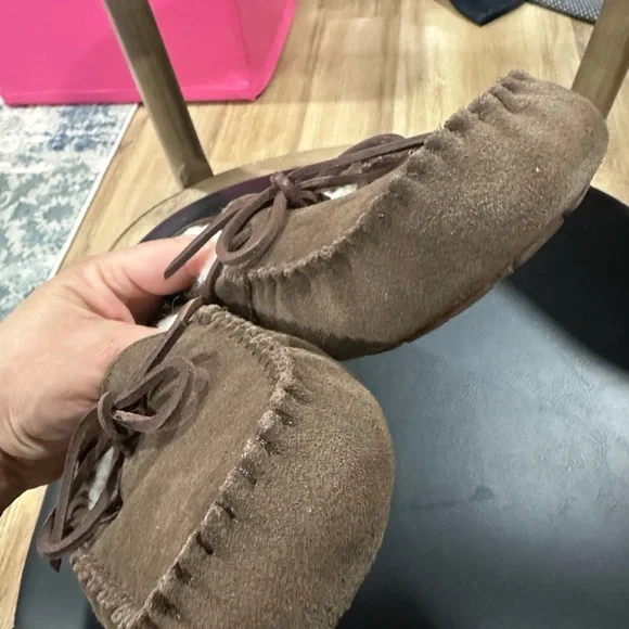 UGG  Olsen Chocolate Suede Slippers  new  no tags - Picture 7 of 12